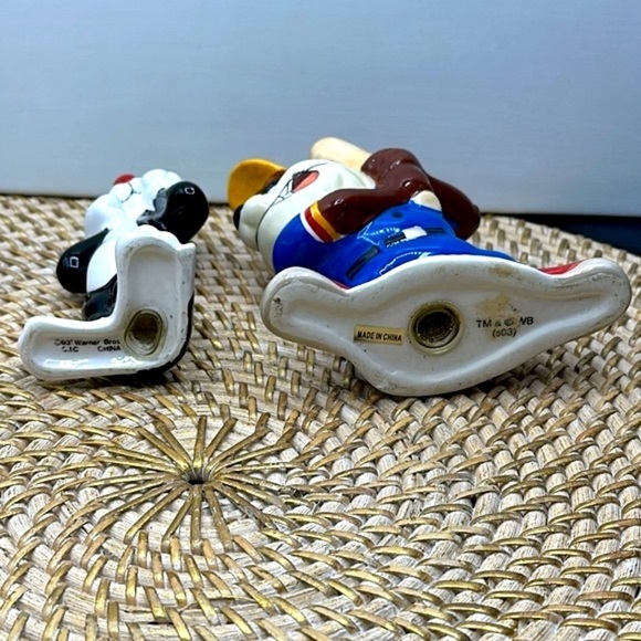 Vintage 1993 Warner Bros Sylvester Salt Shaker & Tazmanian Devil Pepper Shaker - Picture 5 of 5